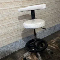 فروش صندلی/ استاد کار