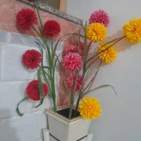 گل همراه با پایه گل چوبی|گل مصنوعی|اسفراین, |دیوار