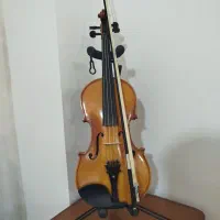 ویولن تی اف 142 باهمه وسایل