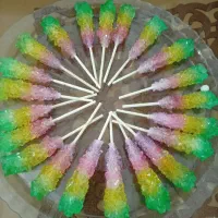 نبات رنگین کمونی