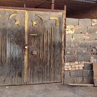 درب آهنی دولنگه ماشین رو سالم و درب آهنی انباری