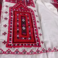 لباس مجلسی. تپهی|لباس|نازیل, |دیوار