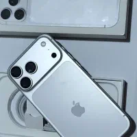 ۱۷پرومکس 256گیگ