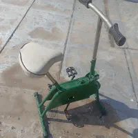 دوچرخه ایستاده