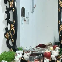 کمد رخت آویز و آینه و میز آرایش