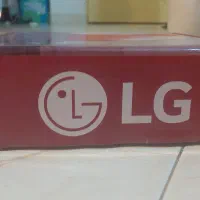 محافظ تلویزیون LG