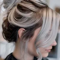 استخدام رنگ کار و فیشیال کار سالن زیبایی لاوین