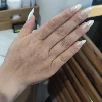 مدل کاشت ناخن دستان زیباتان را به ما بسپارید