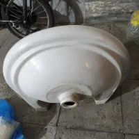 روشویی سرویس بهداشتی