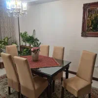 صندلی چوبی
