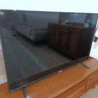 تلویزیون اکس ویژن 49اینچ پنل شکسته