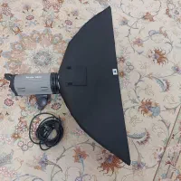 فلش چتر  متل ۳۰۰ ژول استودیویی همراه سافت باکس|دوربین عکاسی و فیلم‌برداری|تهران, شهرک شریعتی|دیوار