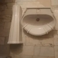 سنگ روشویی سالم بدون شکستگی