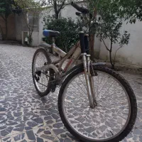 یکدستگاه دوچرخه ۲۸ پرشیا