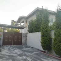 فروش-بنا-دوطبقه-مجزا-فاز-نزدیک-به-چهار-راه-طالقانی