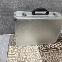 کیف احیا و تخت بیمار و ترالی