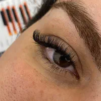 اکستنشن مژه و لیفت و لمینت و بوتاکس ابرو و مژه