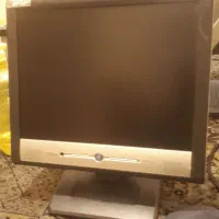 تعدادی مانیتور ۱۵ بنکیو benq