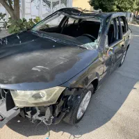 معاوضه با خودرو تصادفی|خودرو سواری و وانت|شیراز, تاچارا|دیوار