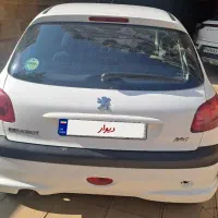 پژو ۲۰۶ سفید بدون رنگ