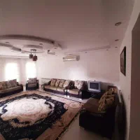 فرش دوازده متری کاملن تمیز و نو