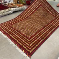 فرش دستباف نقشه موری تمام کرک رنگ لیمویی