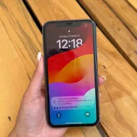 iPhone 11 normal 128g|موبایل|شیراز, قالیشویی|دیوار