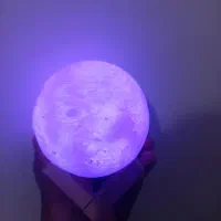 چراغ خواب سه بعدی ماه ۸ رنگ+ RGB