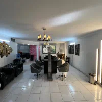 اجاره صندلی در سالن زیبایی