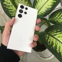 اس ۲۳ الترا در حد نو تمیز ۵۱۲گیگ‌