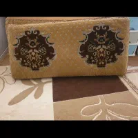 دو عدد پشتی