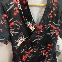 بلوز زنانه طرح گل ژاپنی