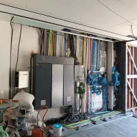 استخدام برقکار صنعتی ماهر با جای خواب|استخدام صنعتی، فنی، مهندسی|تهران, ازگل|دیوار