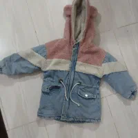 تعدادی لباس کودک