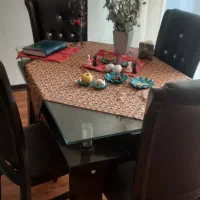 میز ناهارخوری