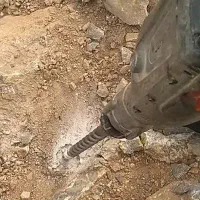 تخریب سنگ ،بتن وساروج ..
