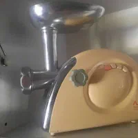 چرخ گوشت به دلیل مهاجرت