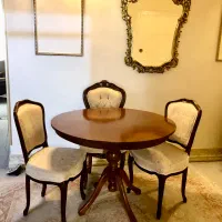 میز نهارخوری گرد همراه ۳ عدد صندلی