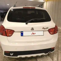 کوییک R سفید مشکی با رینگ آلومینیومی|خودرو سواری و وانت|شیراز, فرهنگ شهر|دیوار