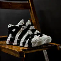 کتونی مشکی زمینه سفید از آپتمپپو Nike A|کیف، کفش، کمربند|تهران, نیروی هوایی (پیروزی)|دیوار