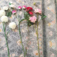 تعدادی گل مصنوعی|گل مصنوعی|ساوه, |دیوار