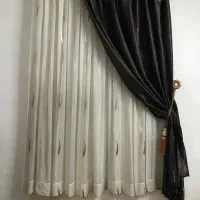 فروش پرده ، گاو صندوق،گلدان تزیینی و میز جلو مبلی|پرده، رانر، رومیزی|قم, شاه سید علی|دیوار