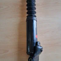 کمک فنر عقب سانتافه|قطعات یدکی و لوازم جانبی|شیراز, سلطان آباد|دیوار