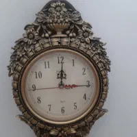 ساعت دیواری