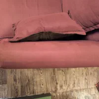 فروش فوری مبل سه نفره|مبلمان خانگی و میز عسلی|قائمشهر, |دیوار