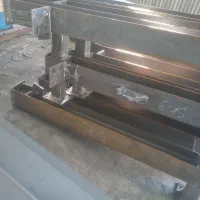 به دو نفر سنگزن (تمیزکار) نیازمندیم