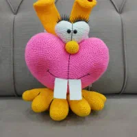 عروسک بافتنی قلب