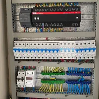 استخدام نیروی برقکار ساختمان