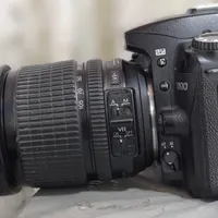 نیکون D90