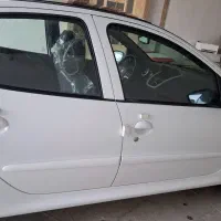 ۲۰۷ سقف شیشه پانورما